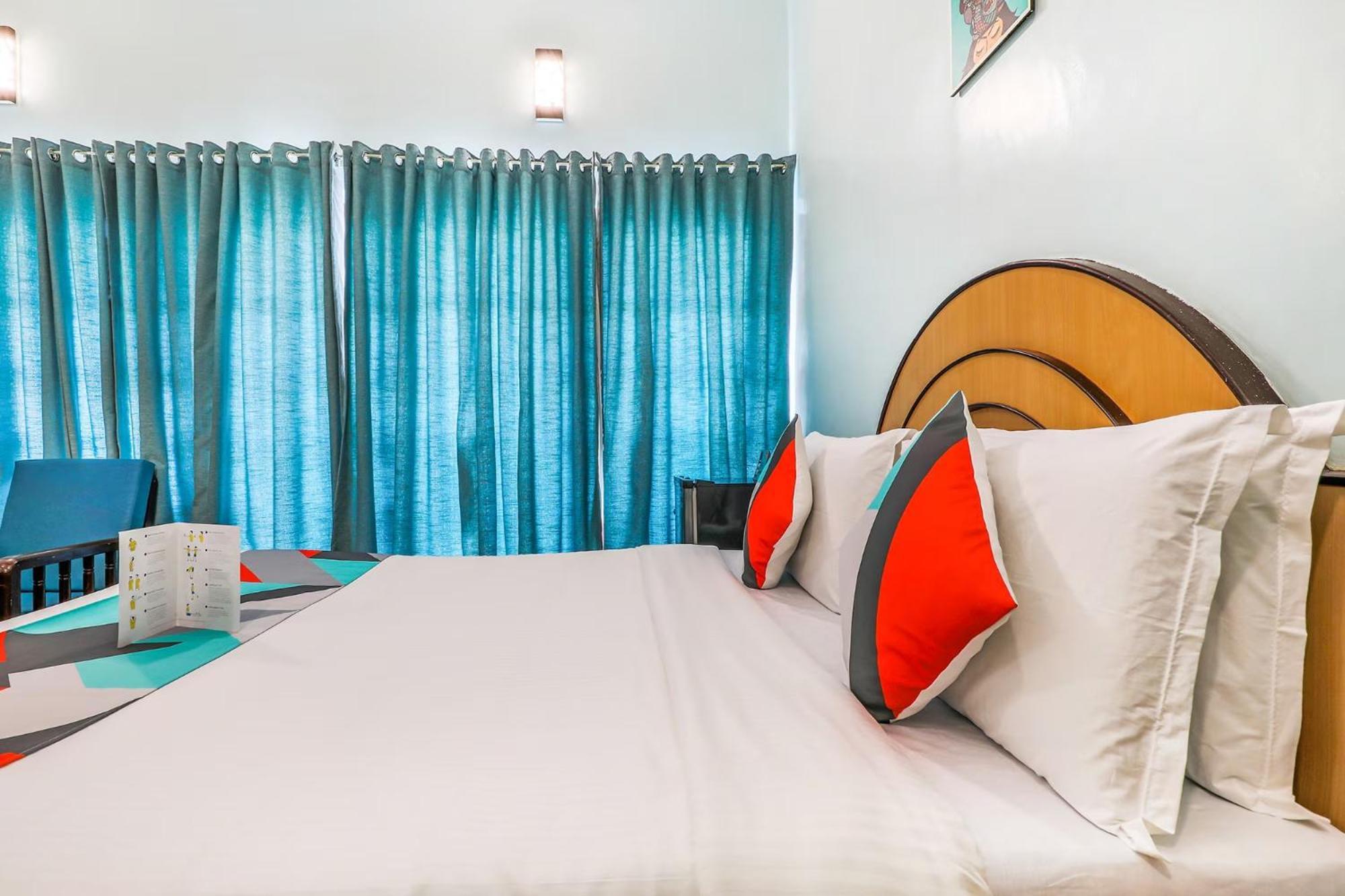 Fabexpress Santhi Inn - 500 Meters From Promenade Beach Pondicherry Exterior foto